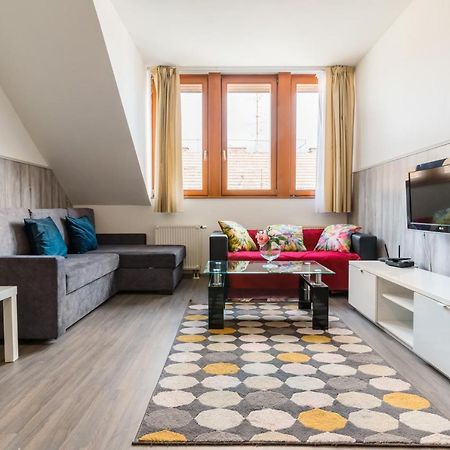 בודפשט Lovag Charming Apartment In The Center-Ac מראה חיצוני תמונה