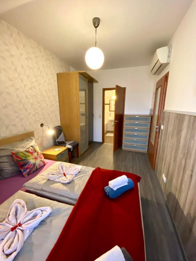 בודפשט Lovag Charming Apartment In The Center-Ac מראה חיצוני תמונה
