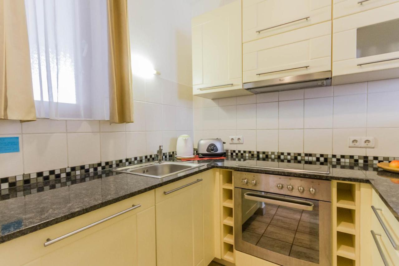 בודפשט Lovag Charming Apartment In The Center-Ac מראה חיצוני תמונה