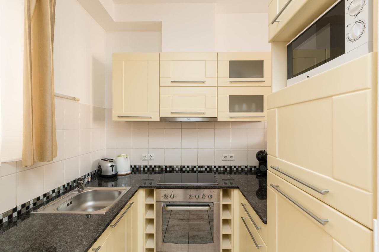 בודפשט Lovag Charming Apartment In The Center-Ac מראה חיצוני תמונה