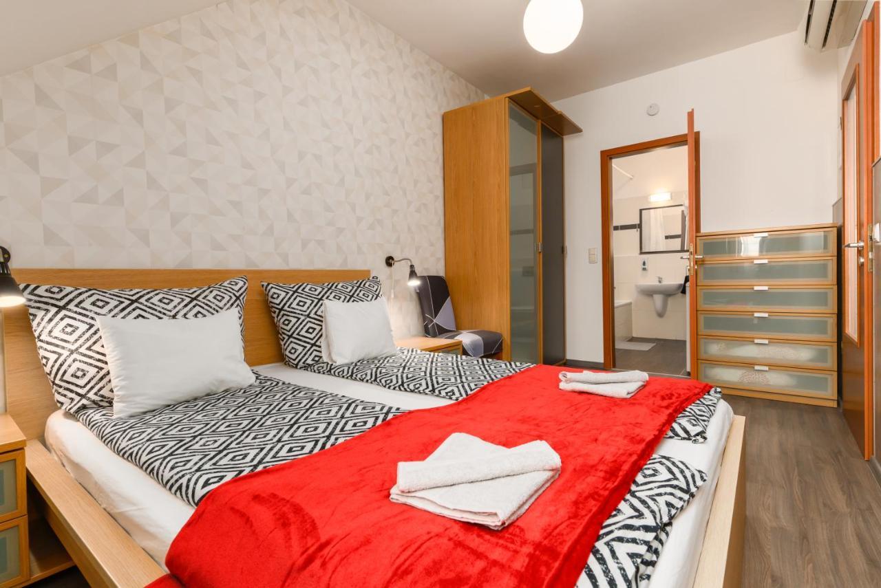 בודפשט Lovag Charming Apartment In The Center-Ac מראה חיצוני תמונה
